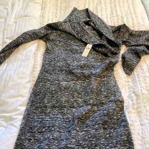 Fitted sweater dress black/white prefect for winter